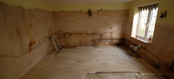 The kitchen is now ready for the new kitchen units which will be fitted on Monday 10th March